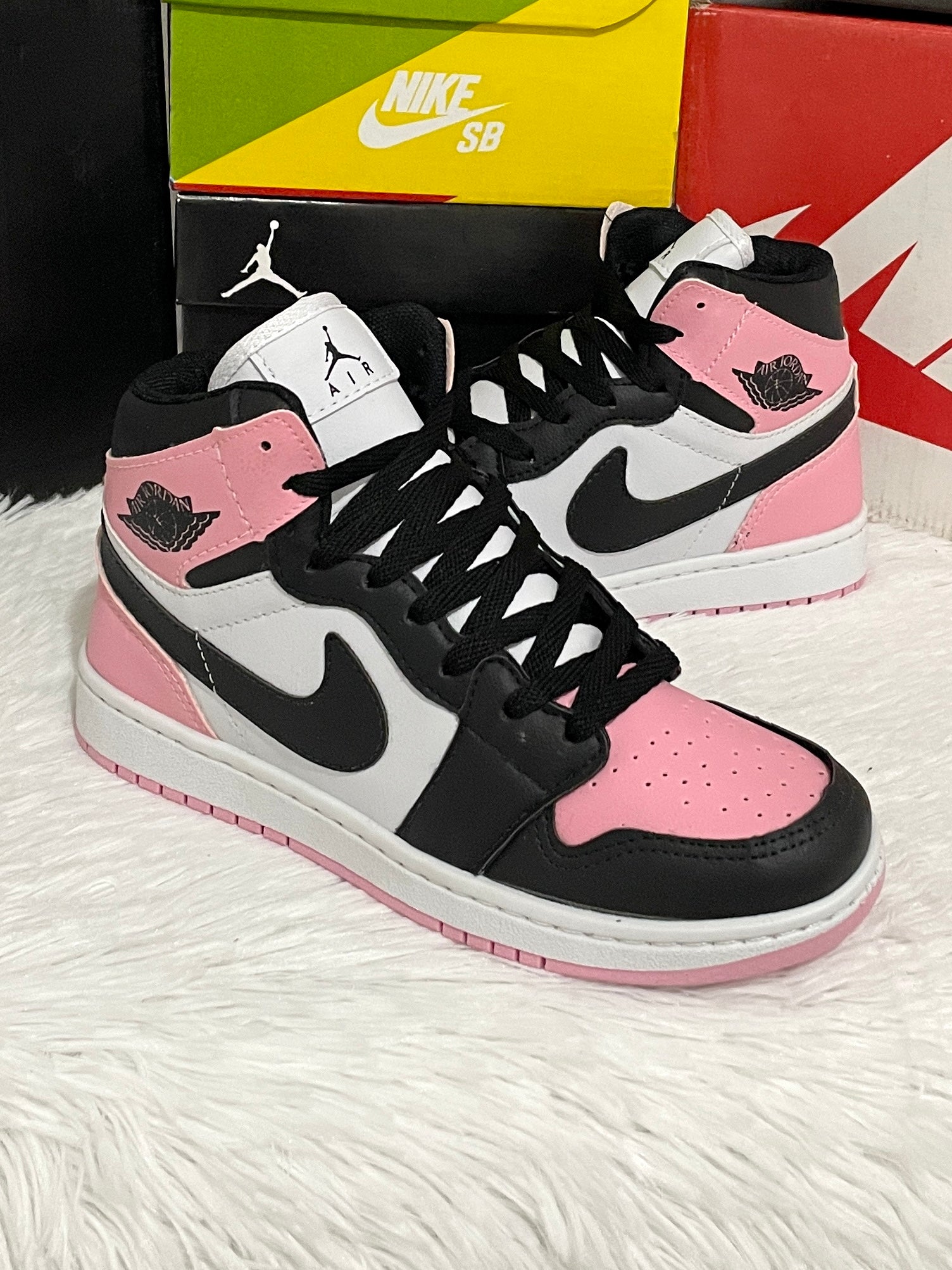 Nike Air Jordan 1' Rosa BB – Cerrado Shoes Calçados