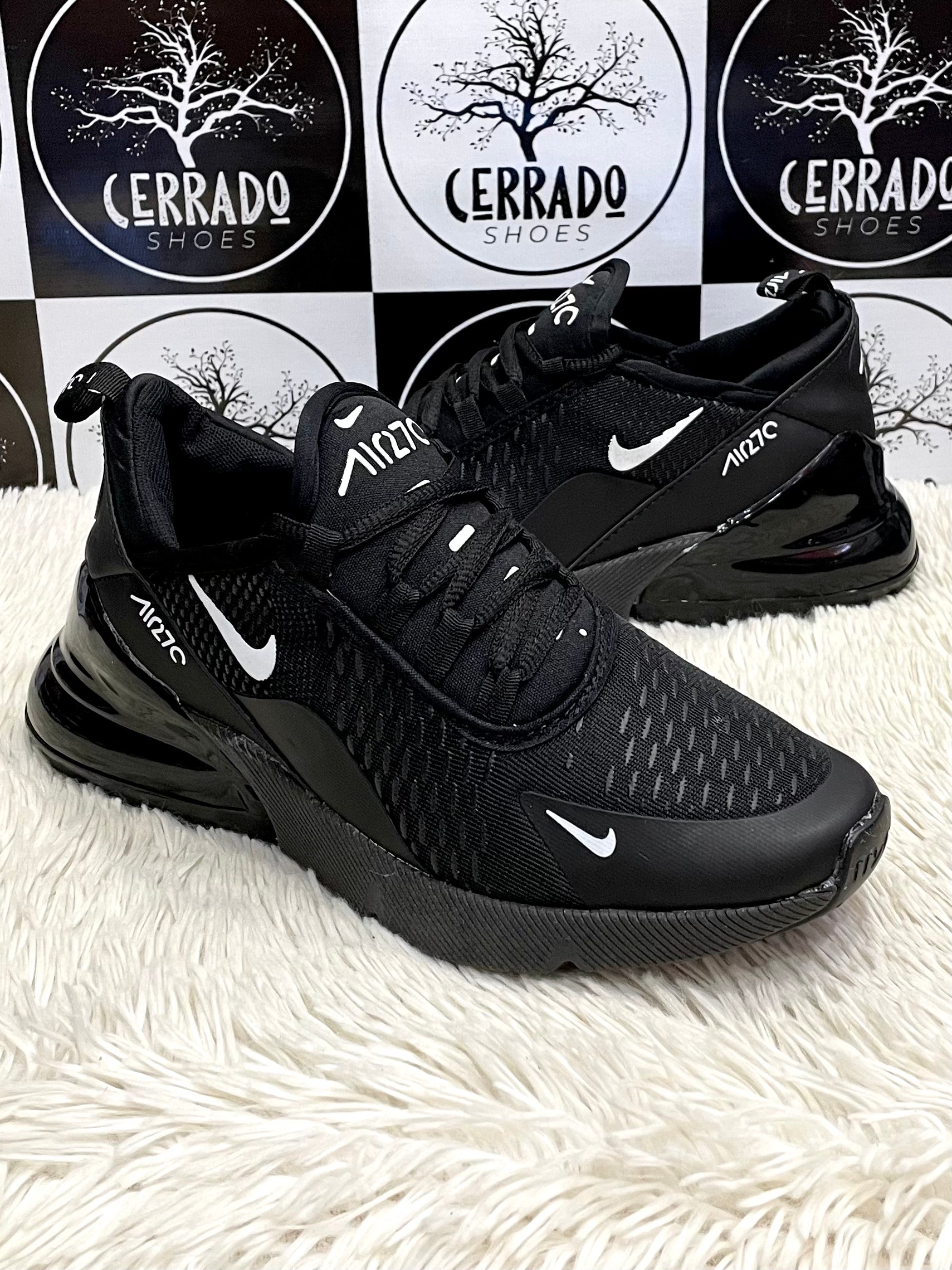 Nike Air Max 270 All Black