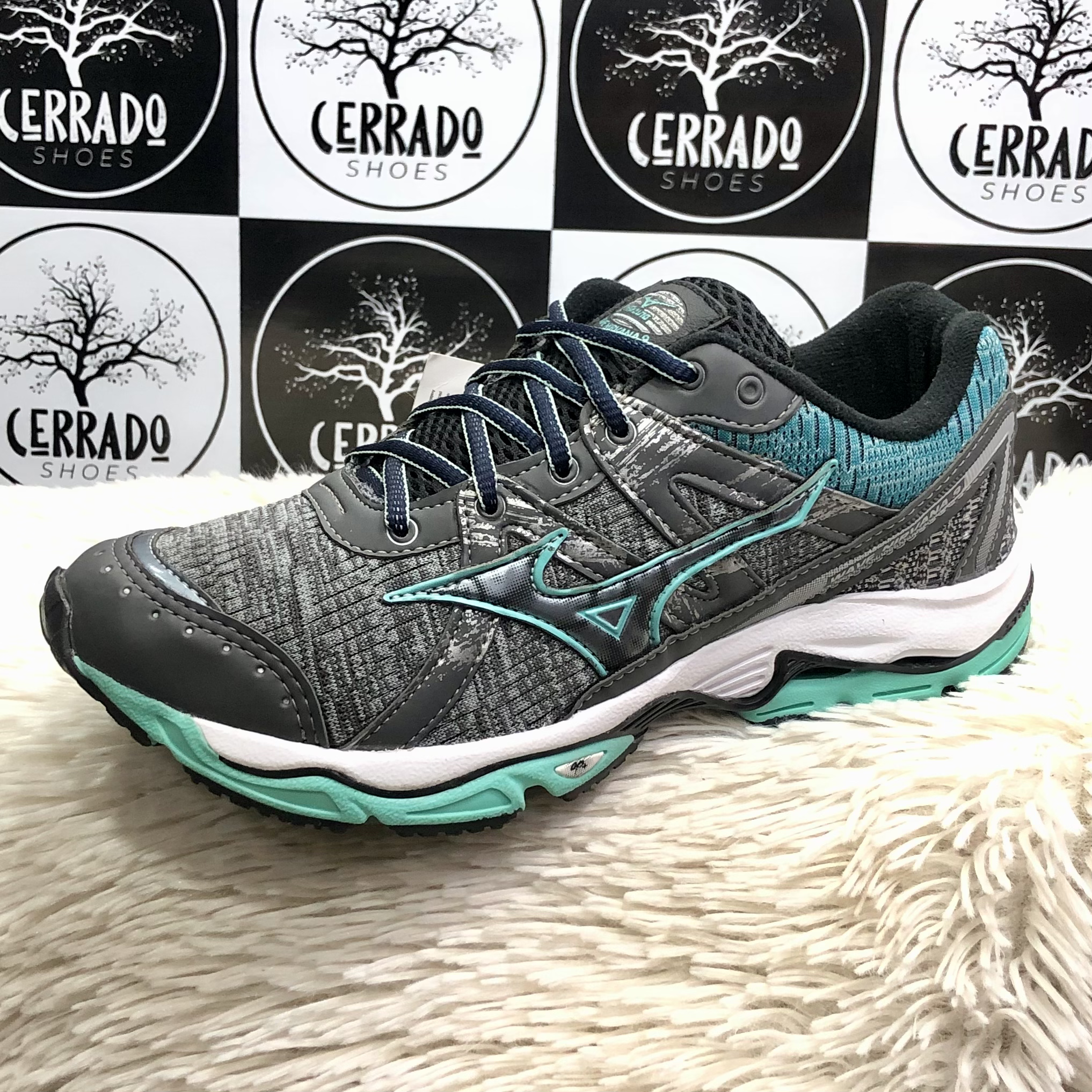 Mizuno Nirvana 9 Grafite Verde gua