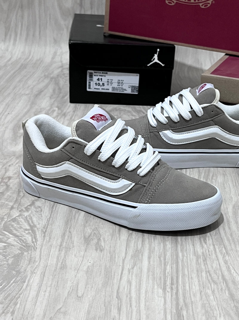 Vans Knu Skool x Cinza