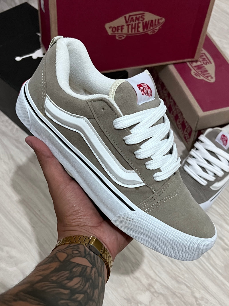 Vans Knu Skool x Cinza