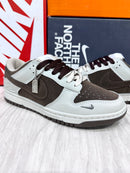 Cerrado SB Dunk x The North Face’ x Bege Café