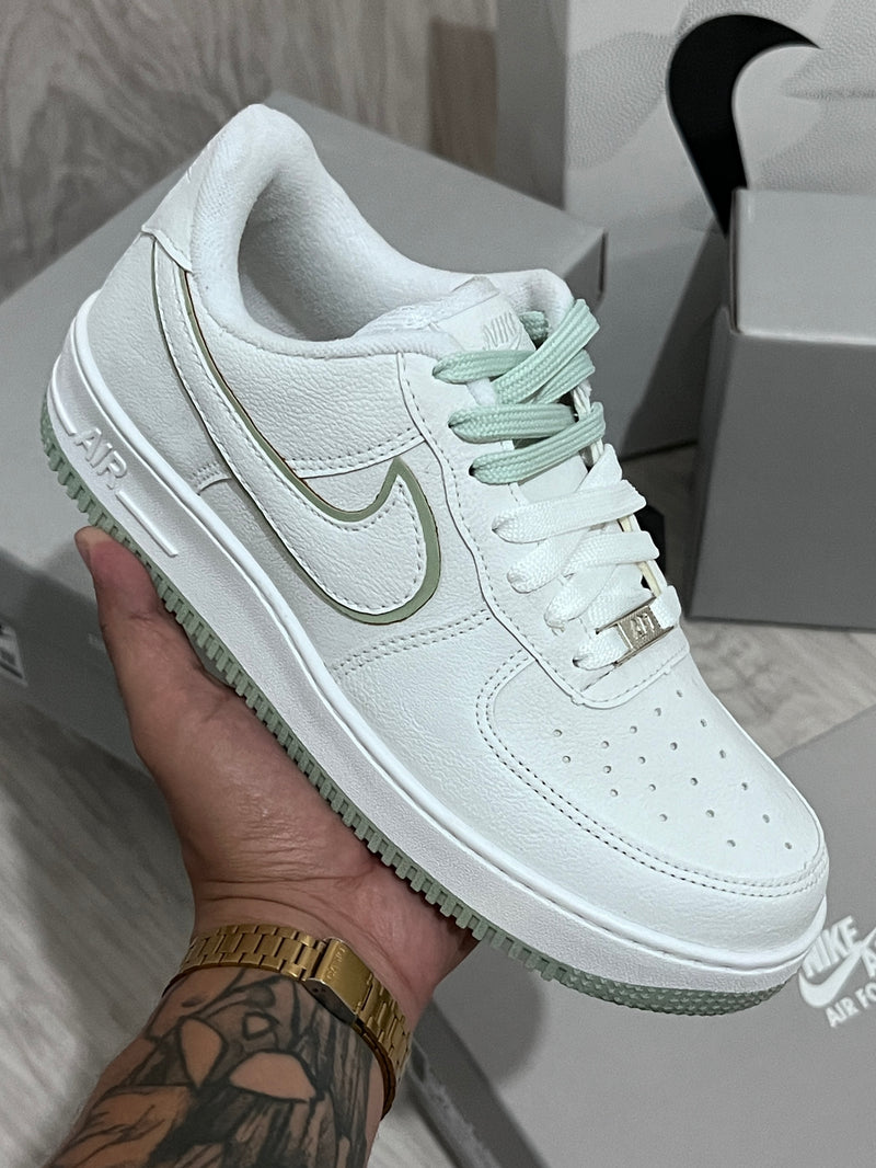 Nike Air Force 1' x Branco c/ Verde