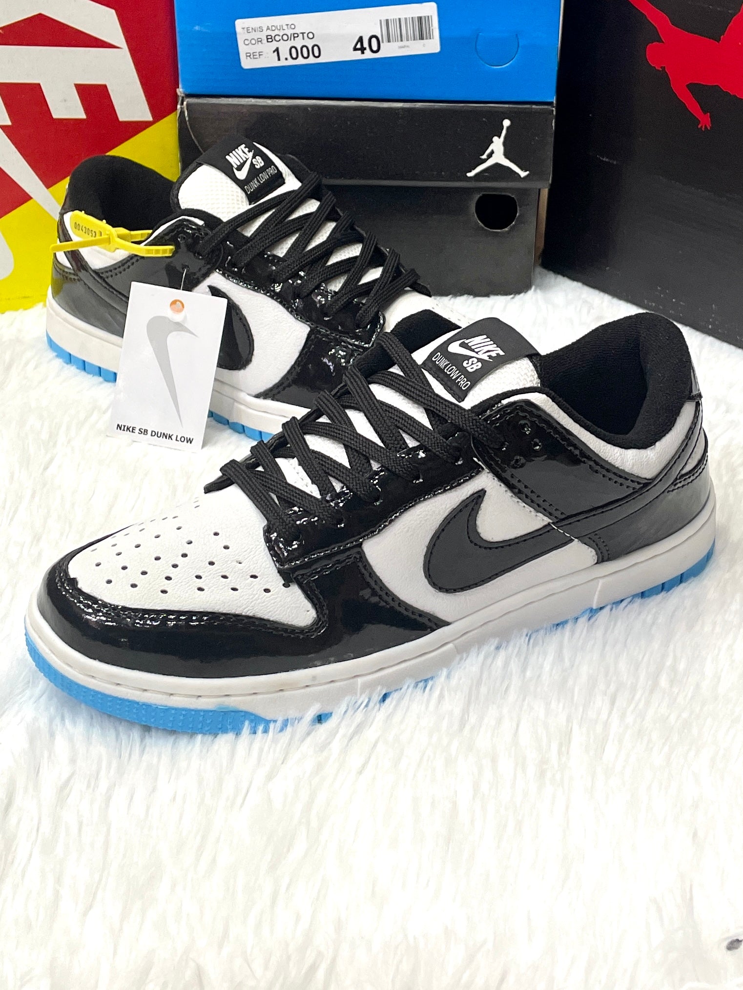 Nike Dunk Low Pro - Preto/Branco/Azul