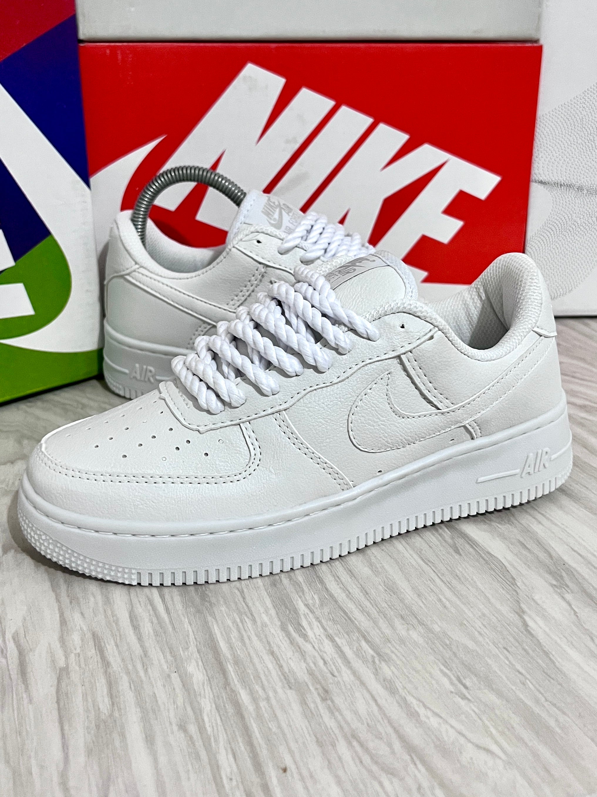 Nike Air Force 1´x Branco trançado