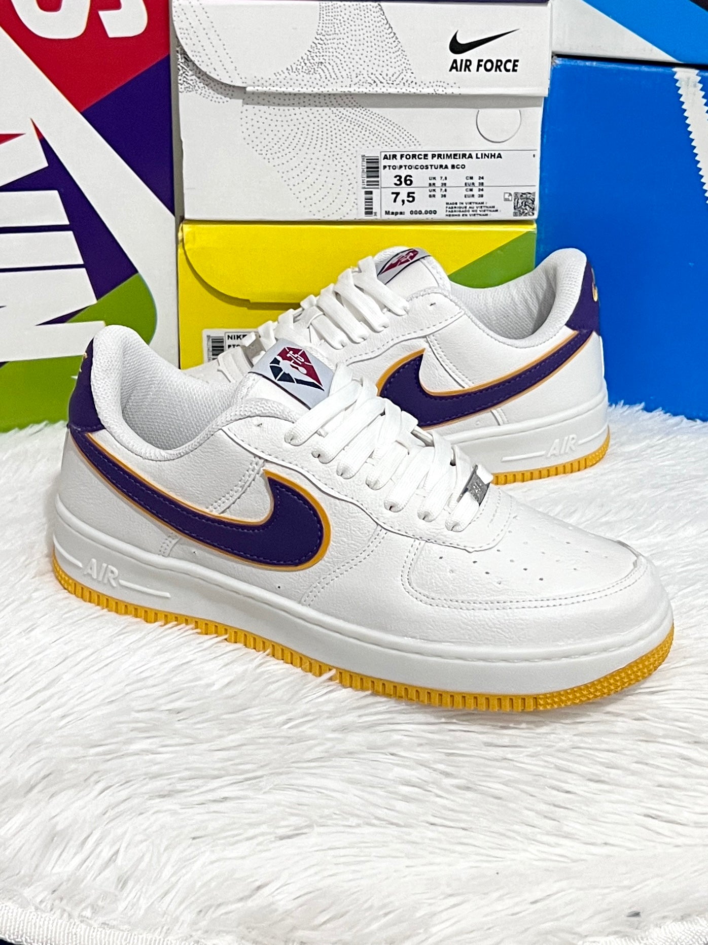 Nike Air Force 1' x Lakers