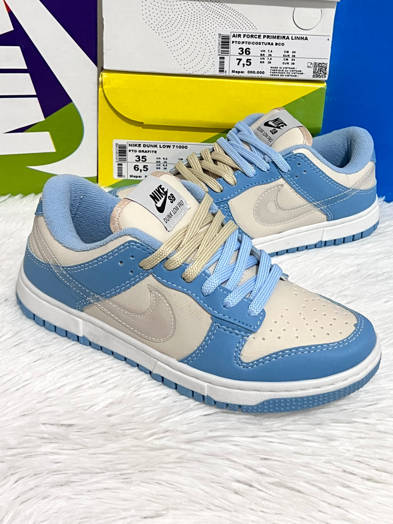 Nike SB Dunk Low Pro x Azul Bege