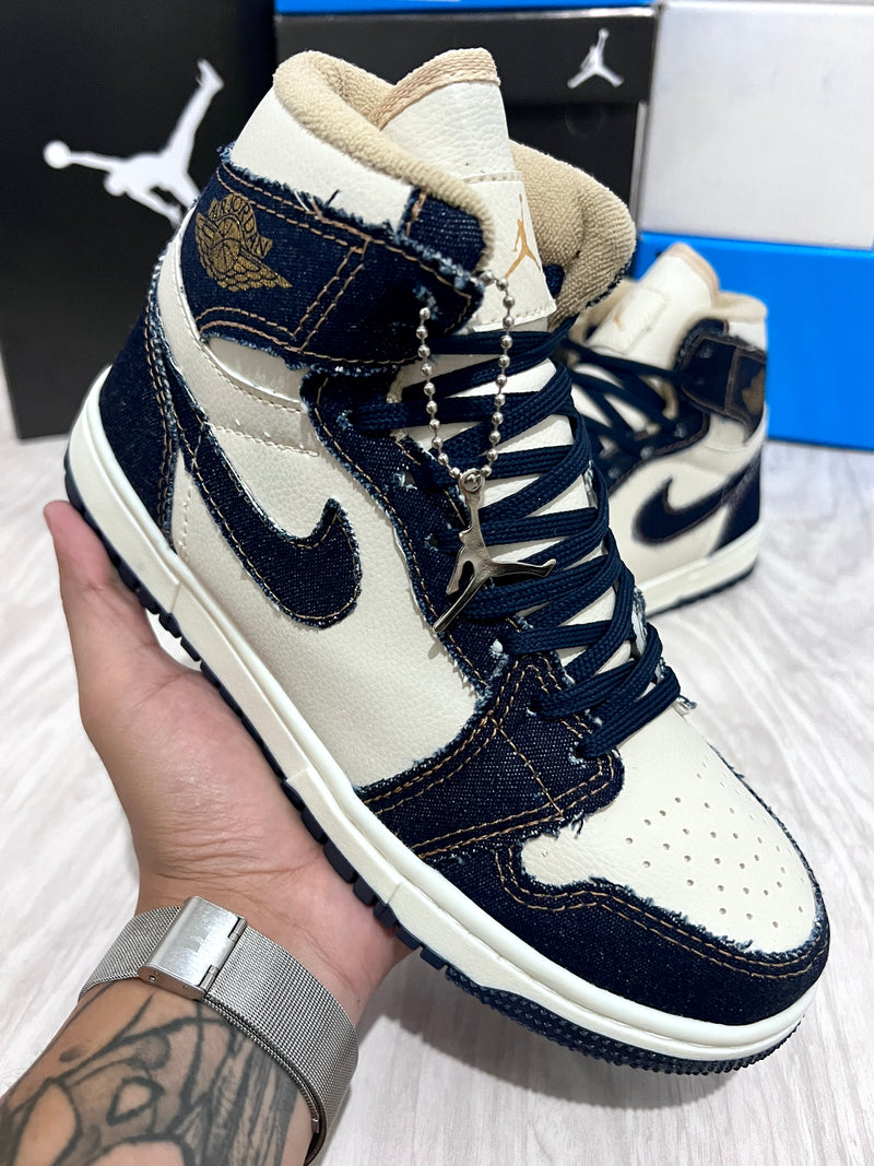 Nike Air Jordan 1' x Jeans Bege