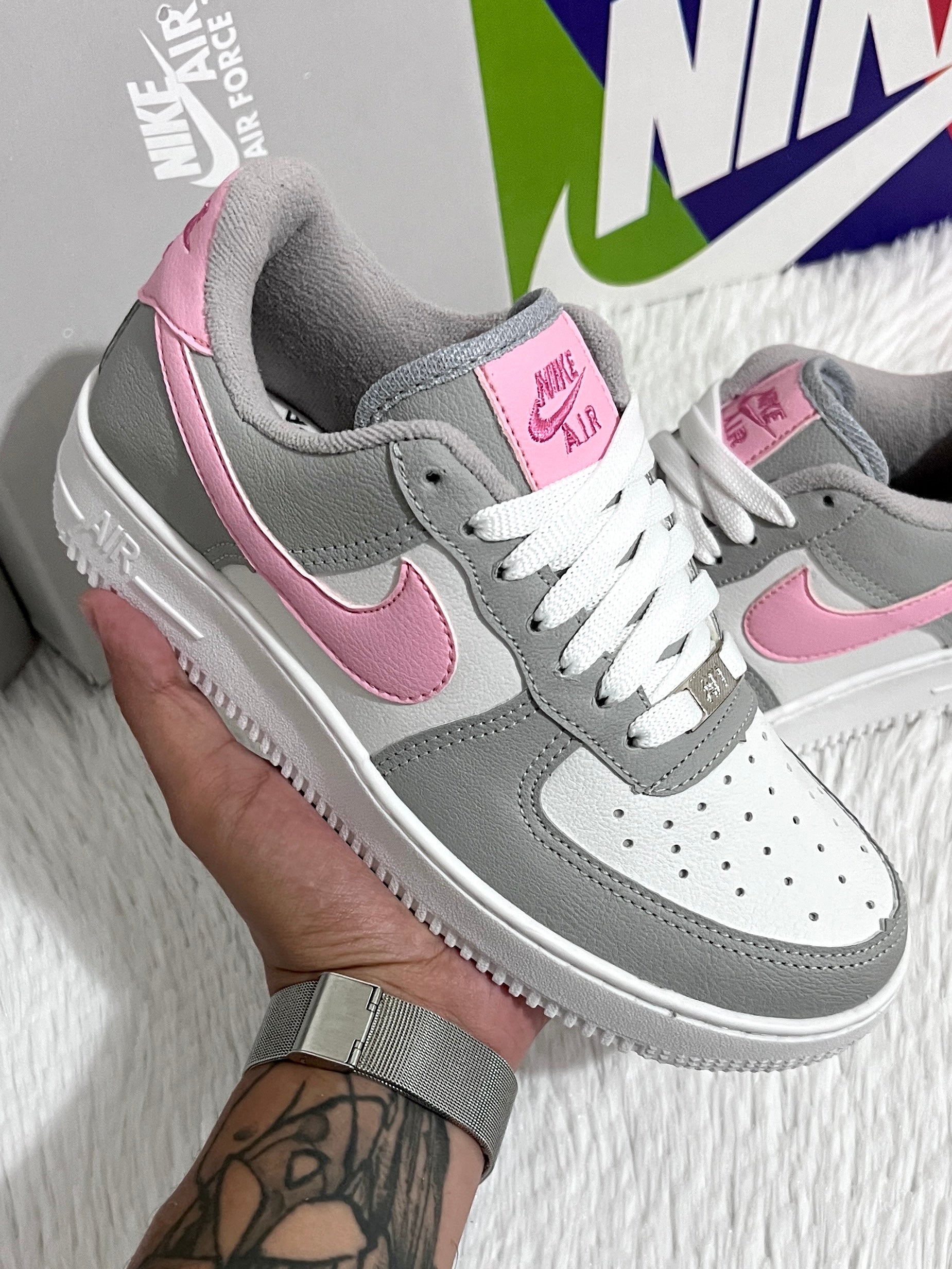 Nike Air Force 1' x Cinza Rosa
