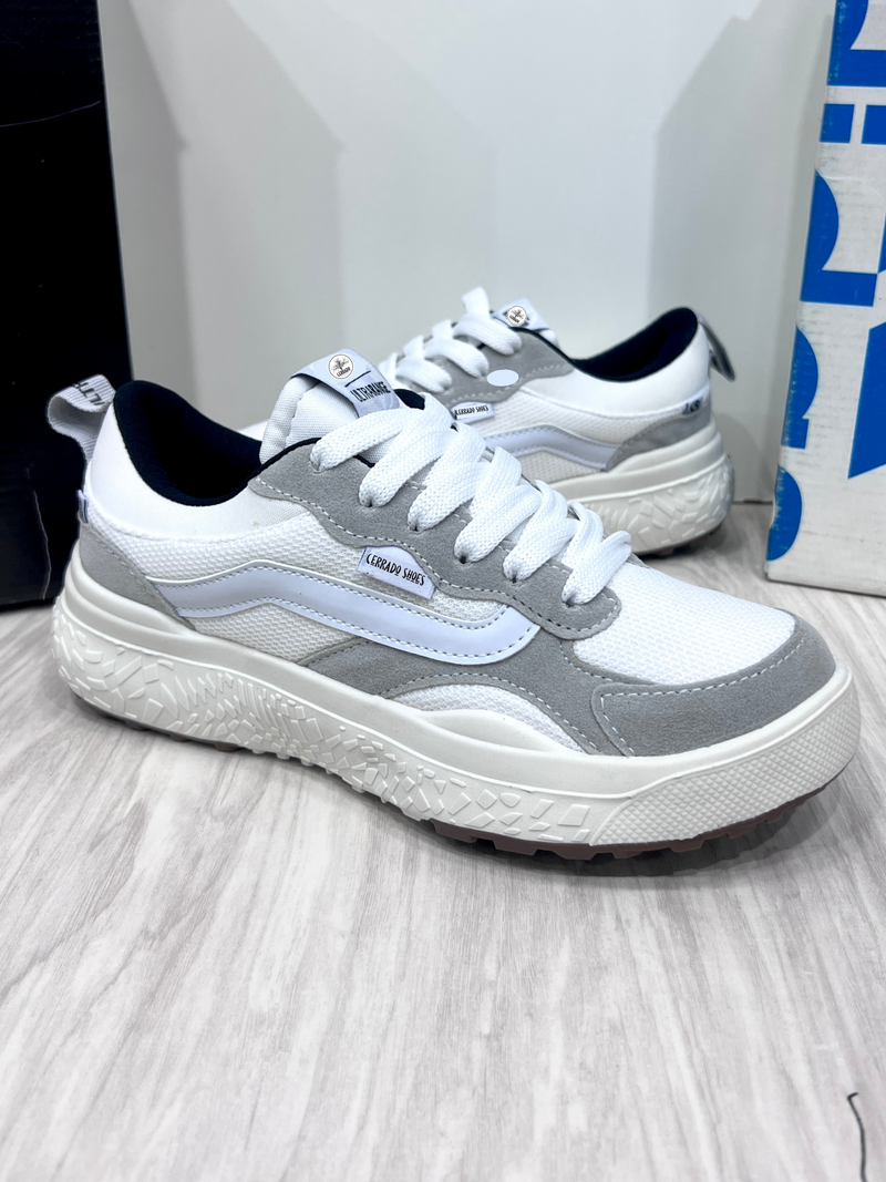 Cerrado VrX x Bege Caramelo