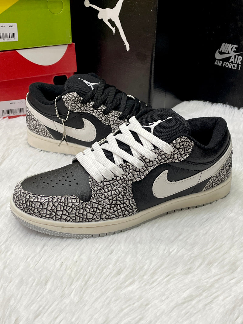 Nike Air Jordan 1 Retro Low OG (Croco)