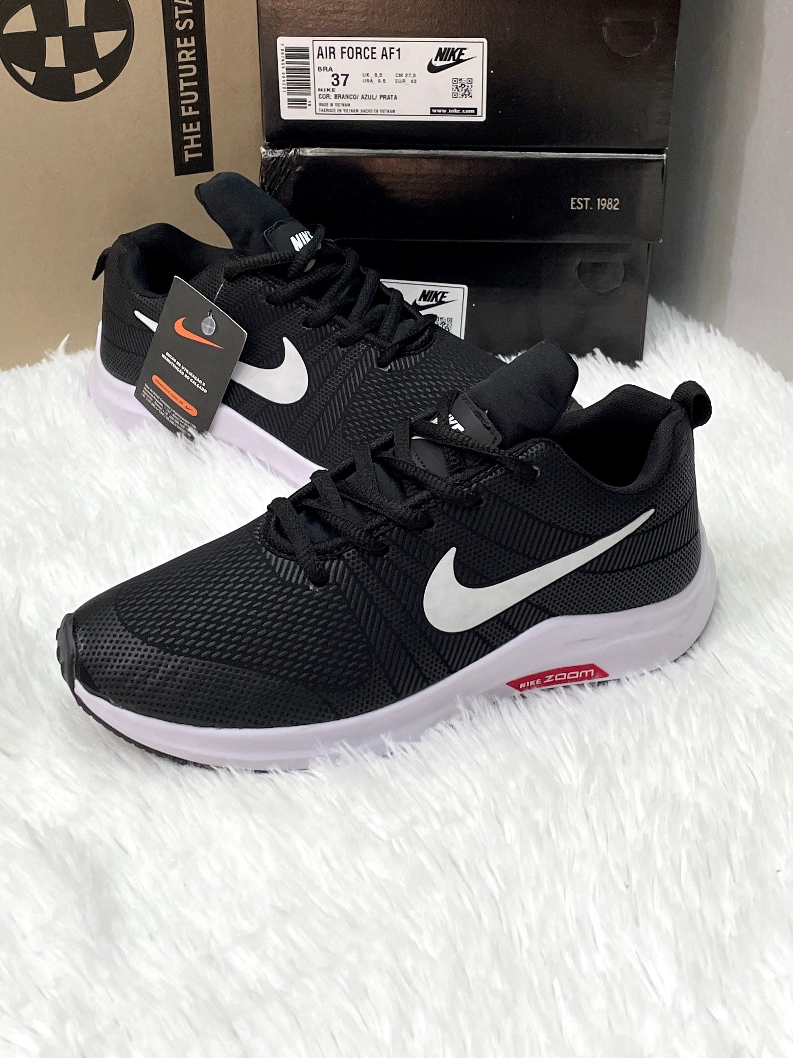 Nike Air Zoom Preto c/ Branco