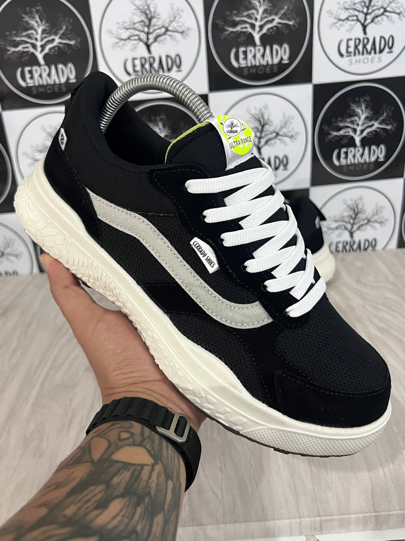 Tênis Cerrado x VrX Preto c/ branco