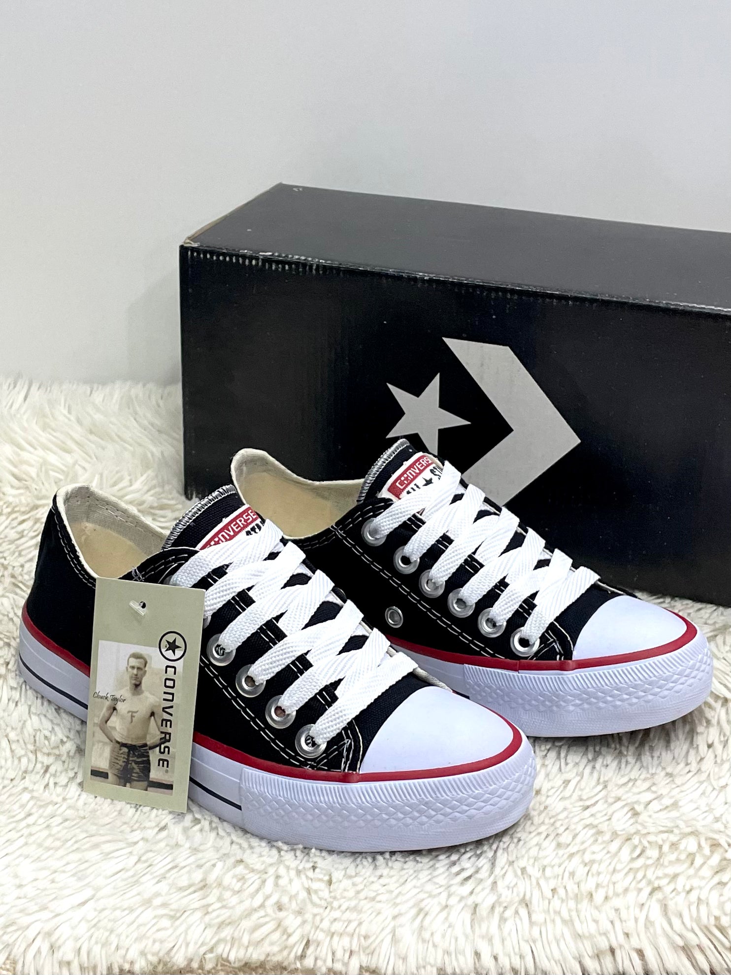 All Star Chuck Taylor Lona Preto