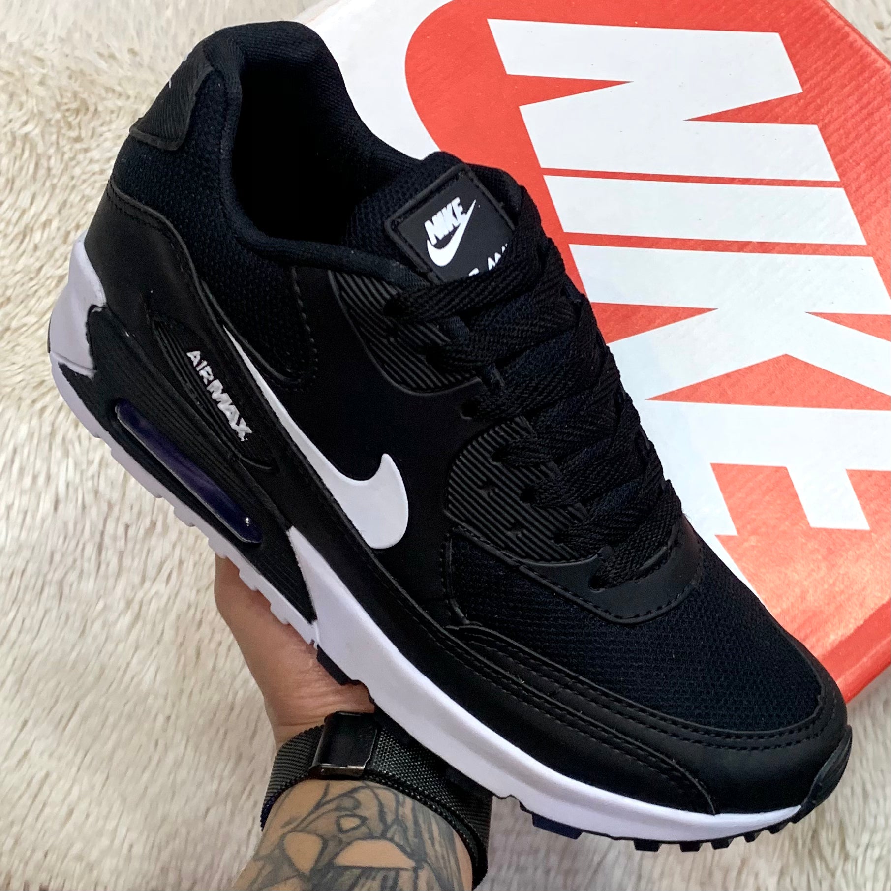 Nike Air Max 90 Preto c/ Branco