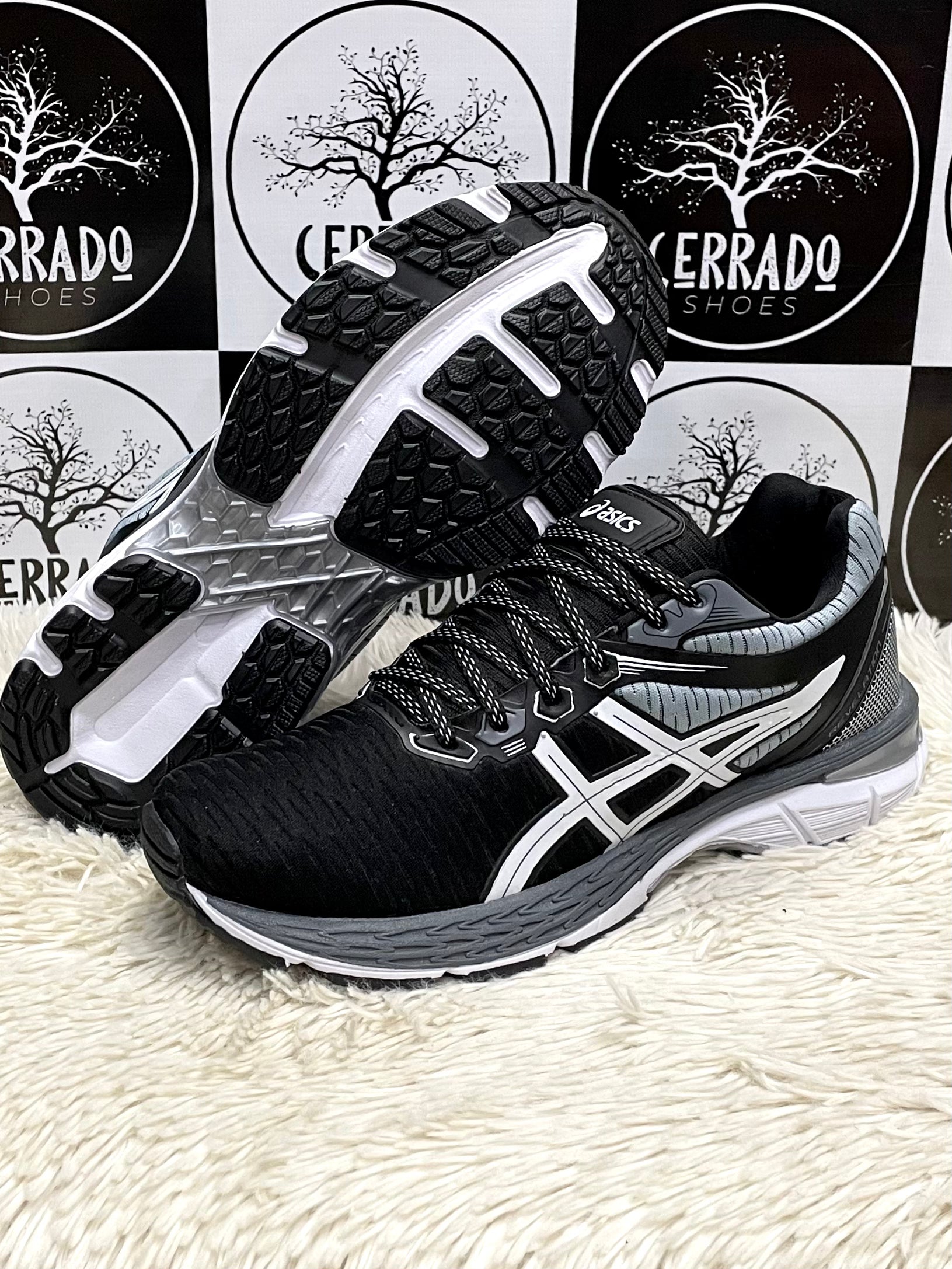 Asics Revelation 1 Preto c/ Prata