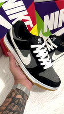 Nike SB Dunk Low Preto c/ Grafite