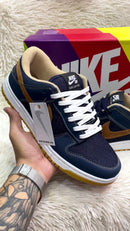 Nike SB Dunk Low Pro - Marinho / Conhaque