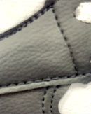 Nike Air Jordan 1' Preto c/ Branco