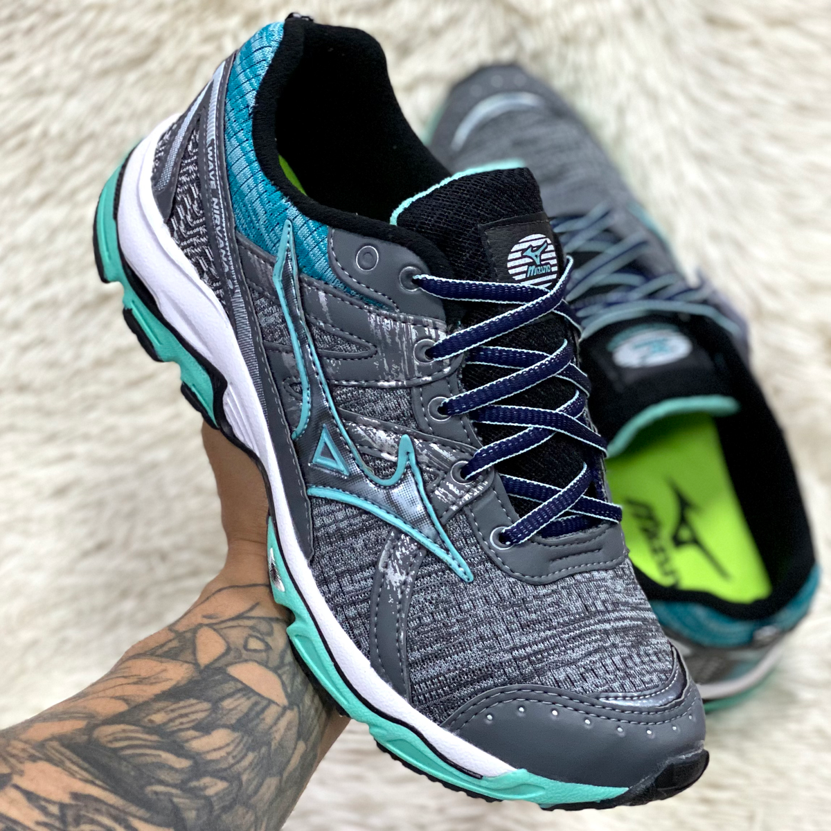 nao Mizuno Nirvana 9 Grafite Verde-Água