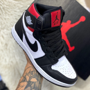 Nike Air Jordan 1' Preto c/ Vermelho-branco