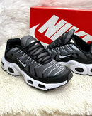 Nike Air Max 95 TN Plus Grafite c/ Preto