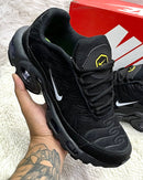 Air Max 95 TN Plus Preto c/ Prata